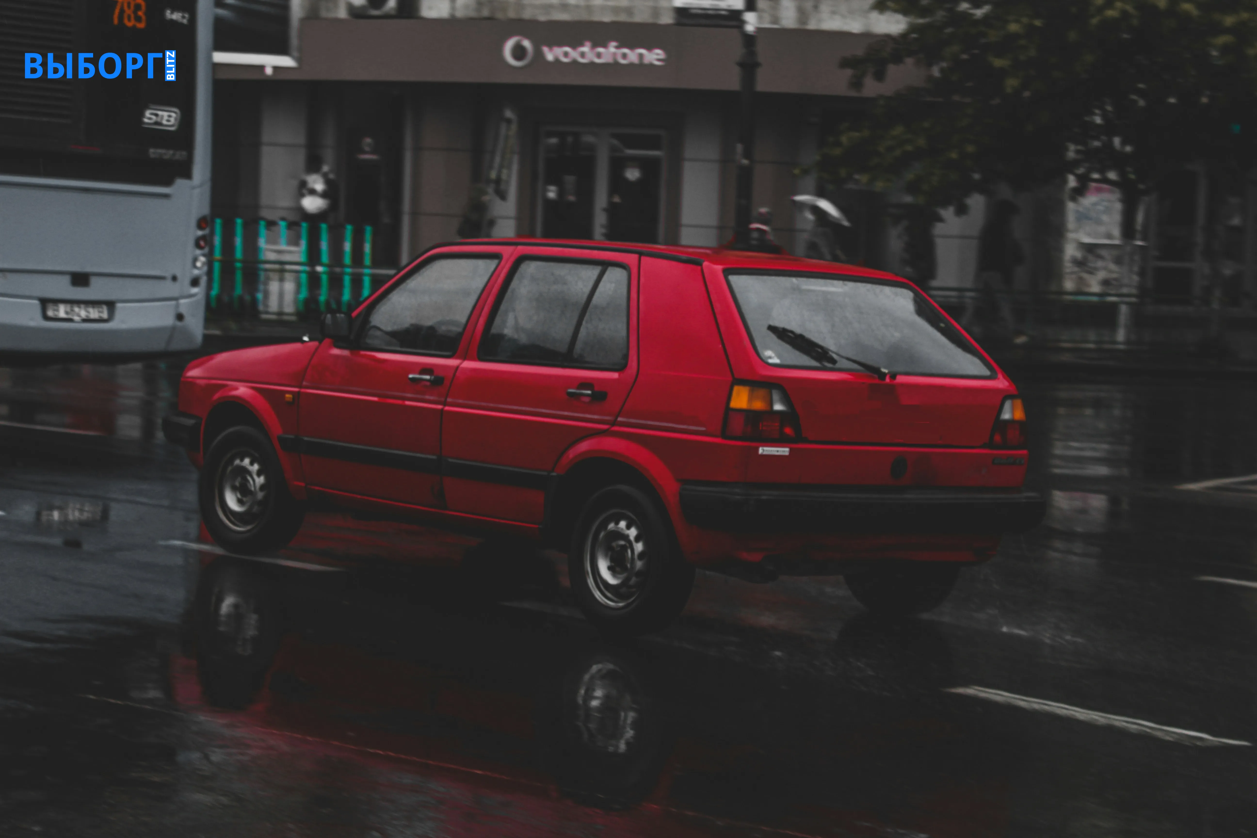 Автомобиль