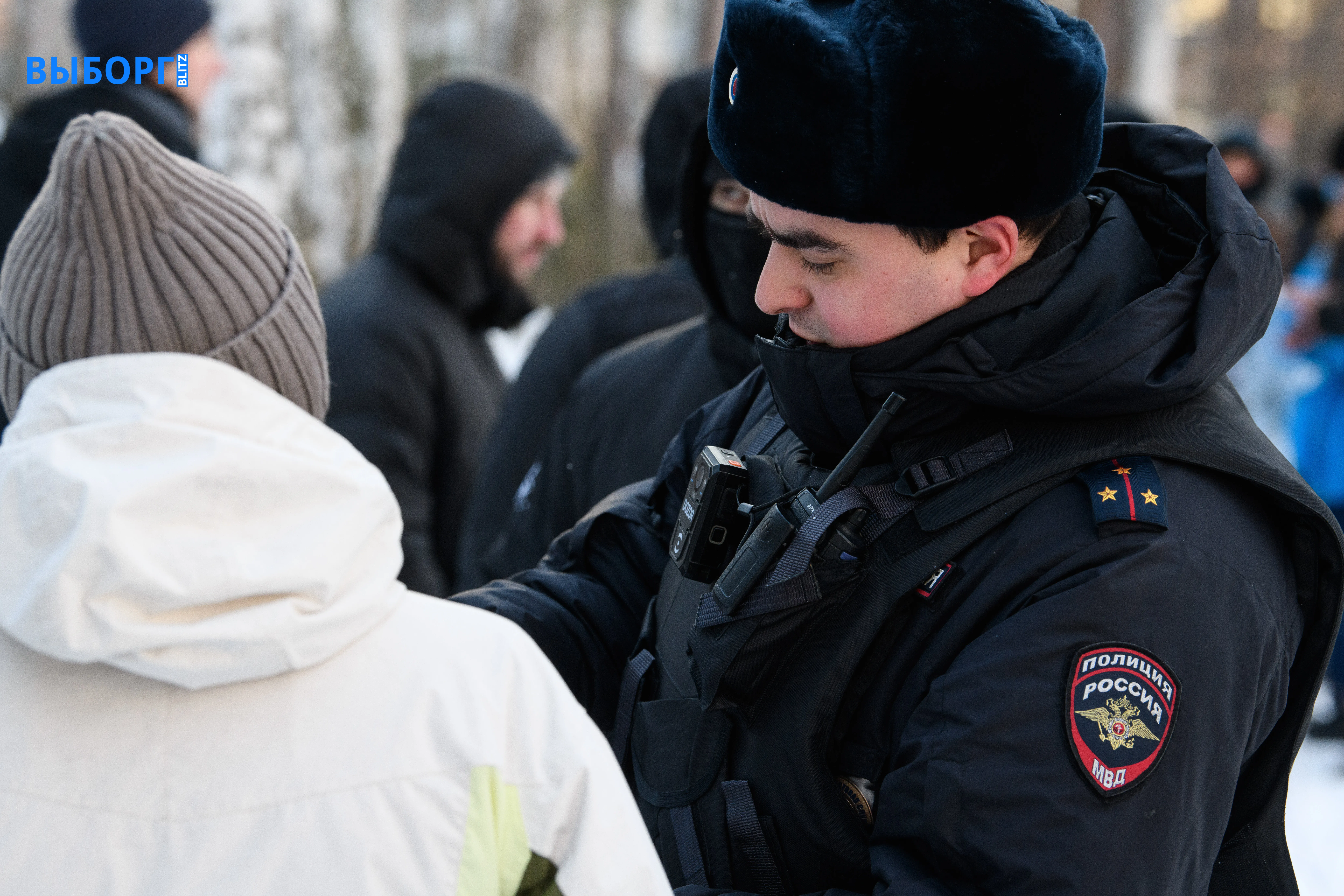 Шумные соседи и пьянки во дворе: куда жаловаться жителям Ленобласти
